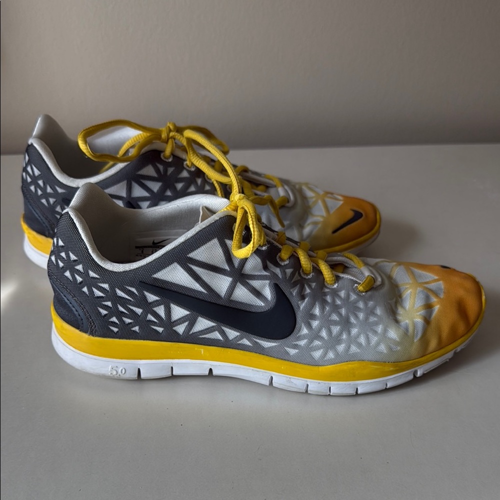 Nike Geometric Yellow and Gray Sneakers